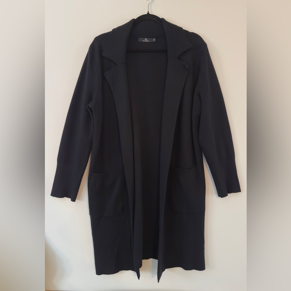 Elegant‎ Black Women's Cardigan Sweater Medium